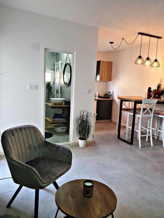 Luxor Apartmani 2 Vrnjačka Banja Kültér fotó